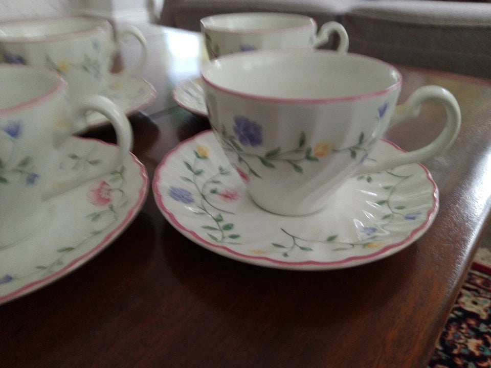 Johnson Brothers Summer Chintz Set of 4 Cups and 4 Saucers - Helsby Vintage