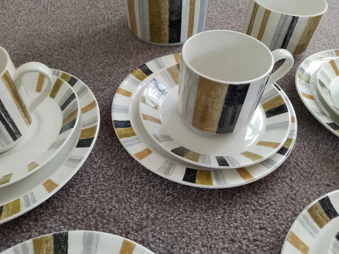Midwinter Queensbury Coffee Set Stripe 17 Pieces Black Brown Stripe - Helsby Vintage