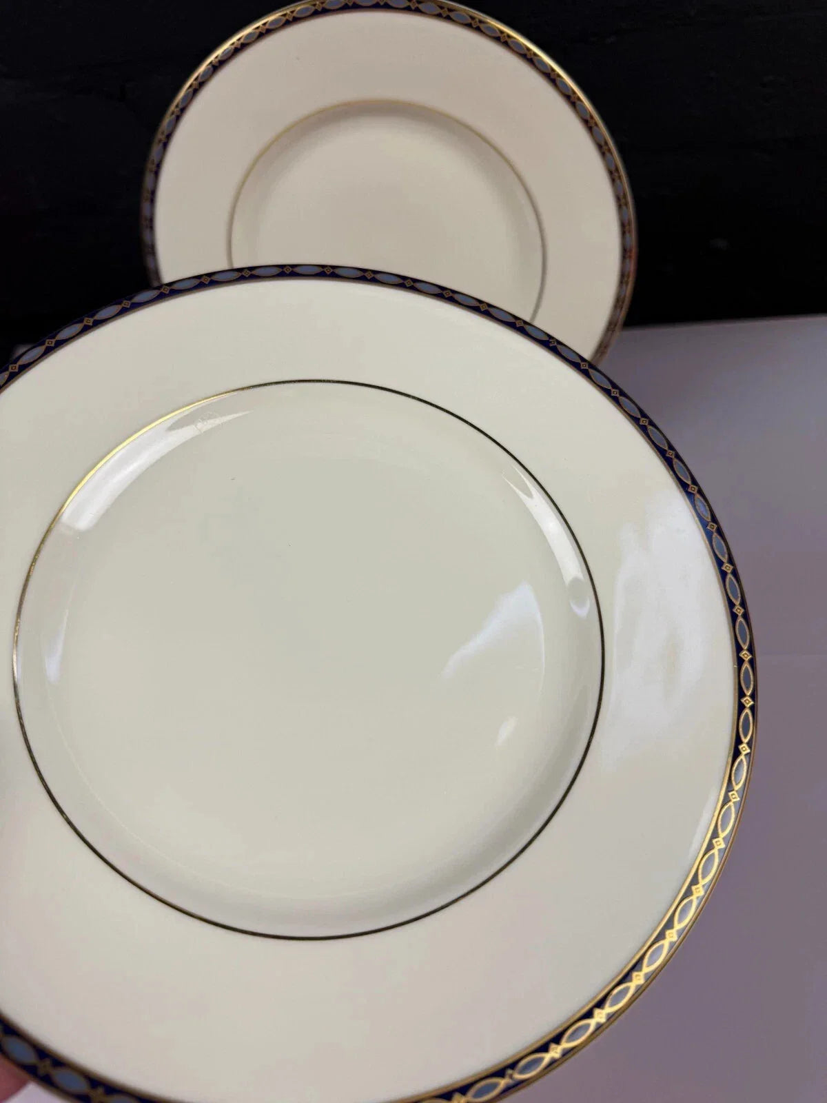 Set Of 6 Minton St James Dinner Plates 27cm Wide Very Good Condition - Helsby Vintage