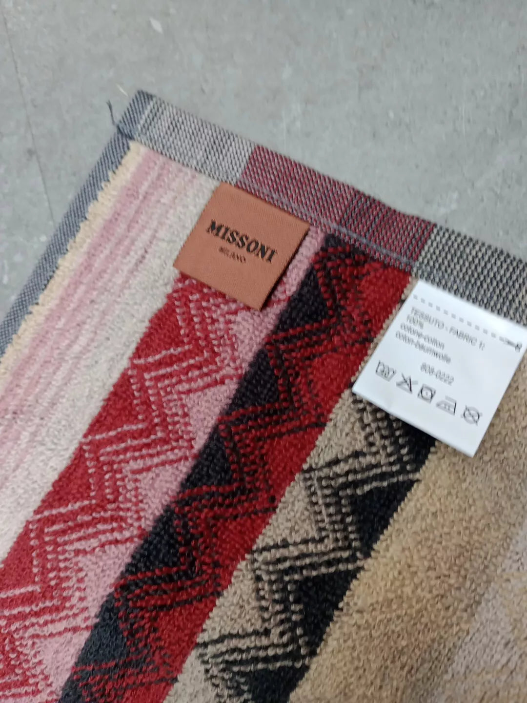 New Pair of Missoni Zig Zag Guest Hand Towels - Helsby Vintage