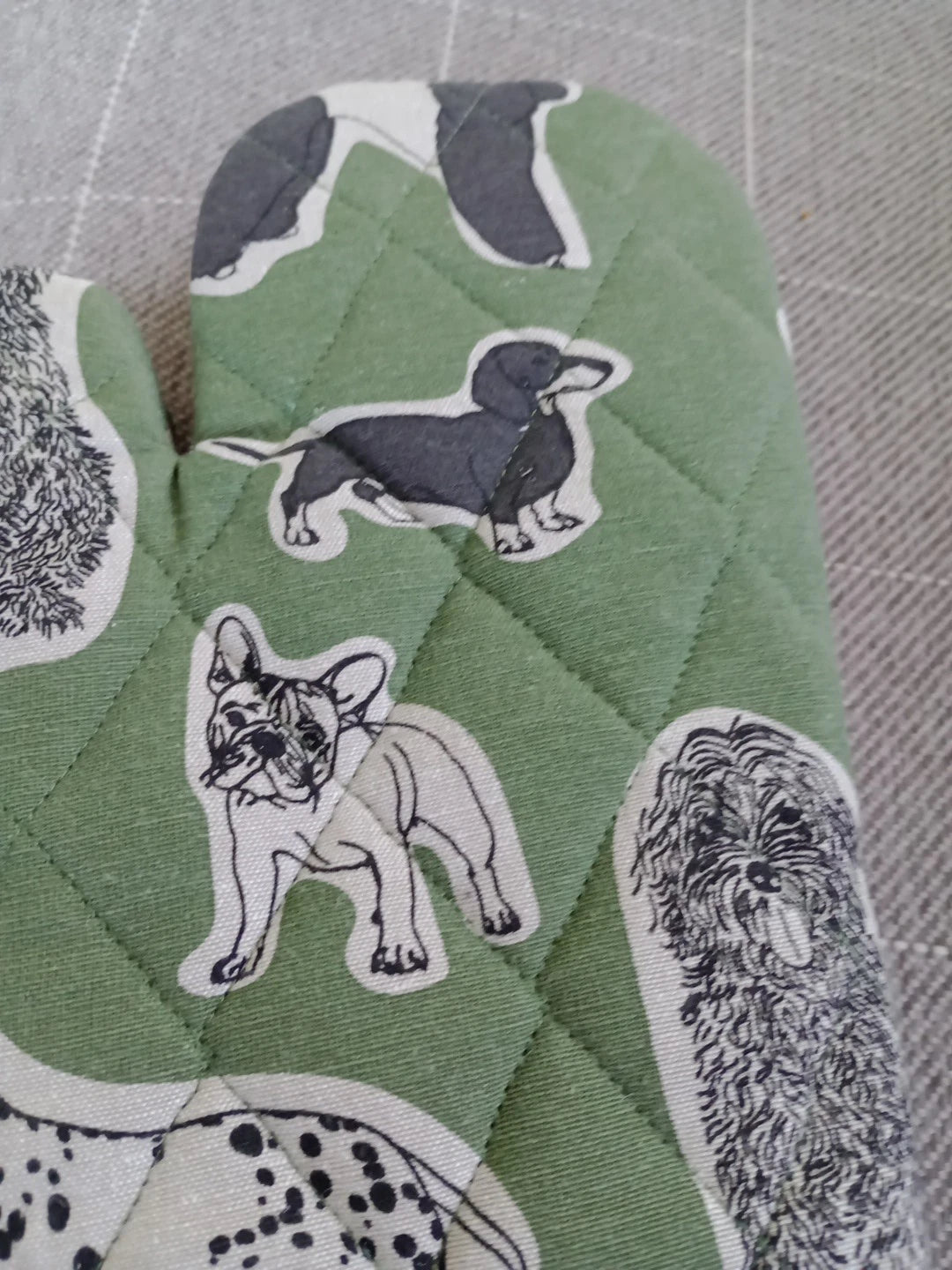 Raine And Humble Double Oven Glove Set Dog Dogology Lichen Green Organic - Helsby Vintage