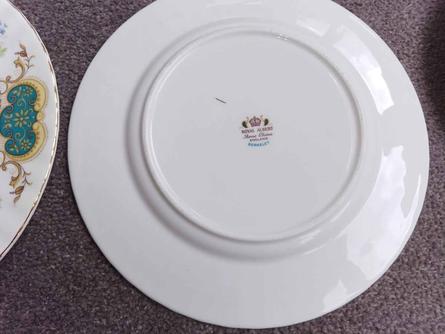 Royal Albert Berkeley - Set Of Six Salad / Dessert Plates 8 1/8" - Helsby Vintage