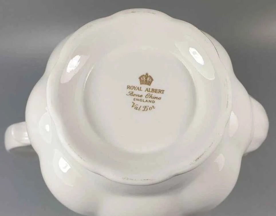 Royal Albert Val D'Or Gilded Coffee Pot Bone China Vintage - Helsby Vintage