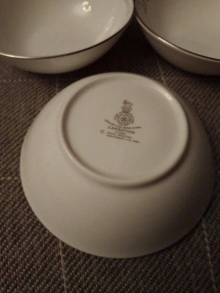 Royal Doulton Carnation Sorbet Fruit Bowls 13.5cm x 6 Very Rare - Helsby Vintage
