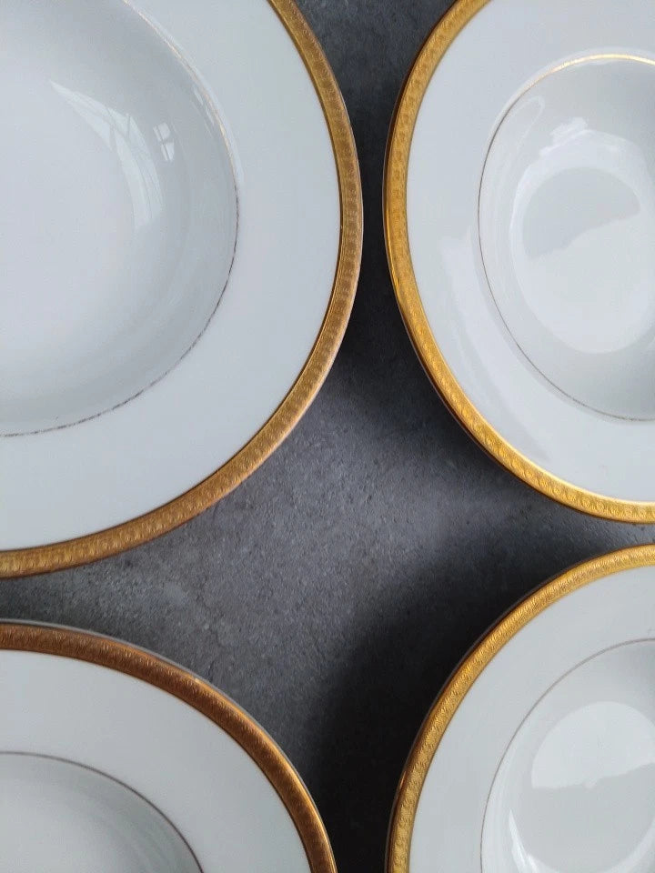 Royal Doulton - Royal Gold - H4980 - Set of 6 Rimmed Soup Bowls - Helsby Vintage