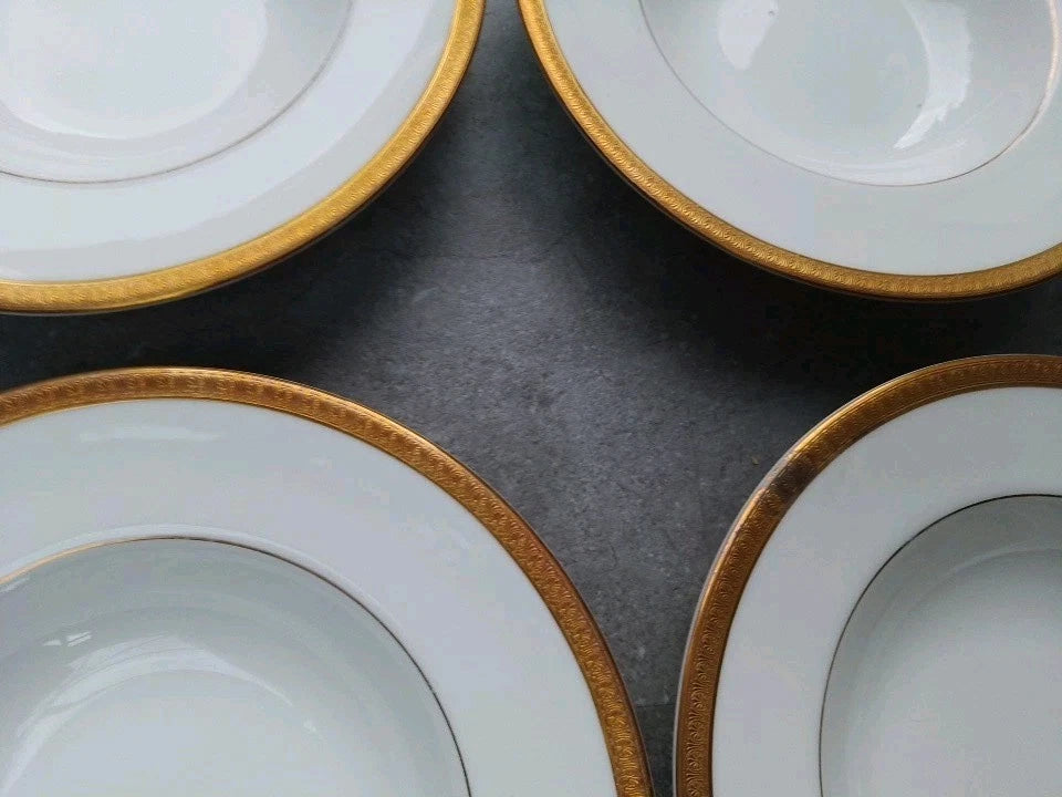Royal Doulton - Royal Gold - H4980 - Set of 6 Rimmed Soup Bowls - Helsby Vintage