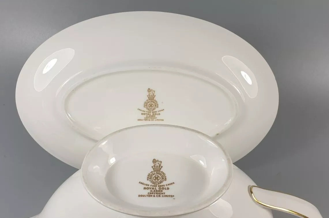 Royal Doulton Royal Gold Gravy Boat Or Sauce Dish And Stand - Helsby Vintage