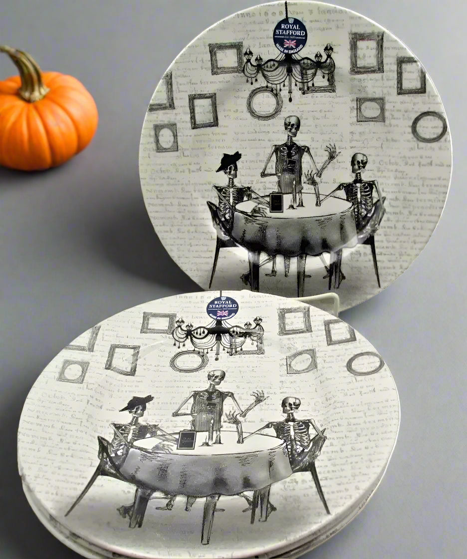 Set Of 6 Royal Stafford Halloween Skeleton Dinner Plates 10.5" RARE New Design - Helsby Vintage