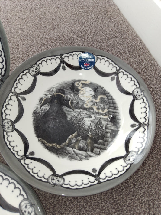 NEW Royal Stafford Spookyville Guardian Ghost Set Halloween 16 Pieces - Helsby Vintage