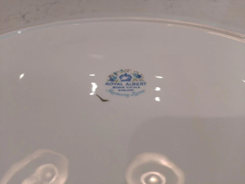 Royal Albert Memory Lane large Oval Serving Platter 13"x10¾"