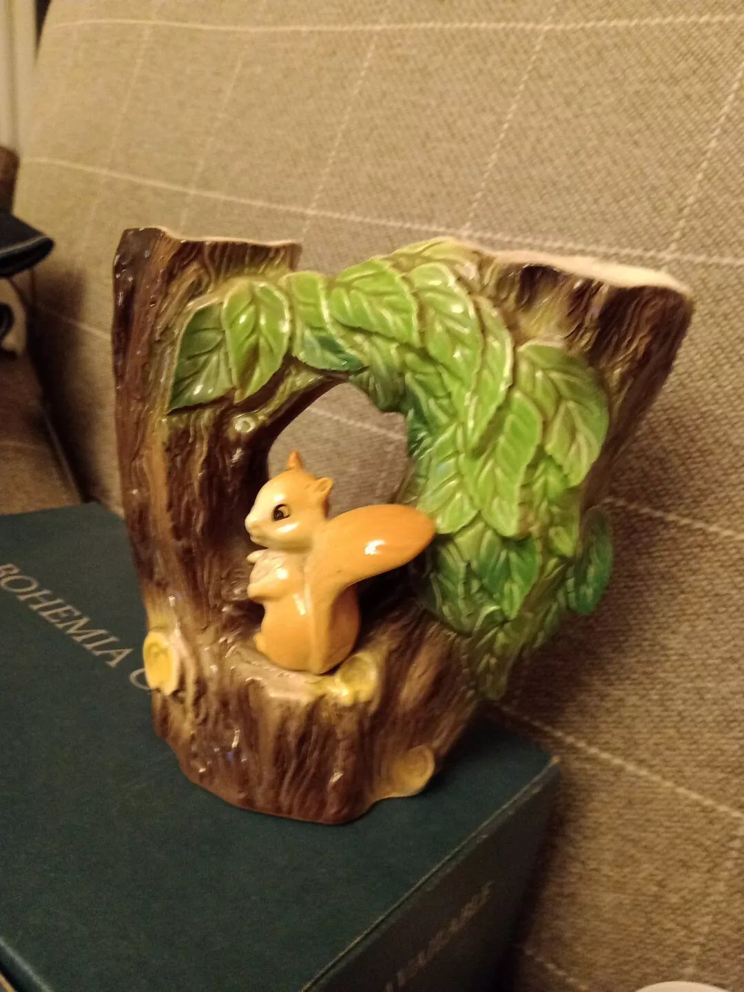 Hornsea Double Tree Trunk Vase With Bushy The Squirrel 1960s No 74 6" Tall