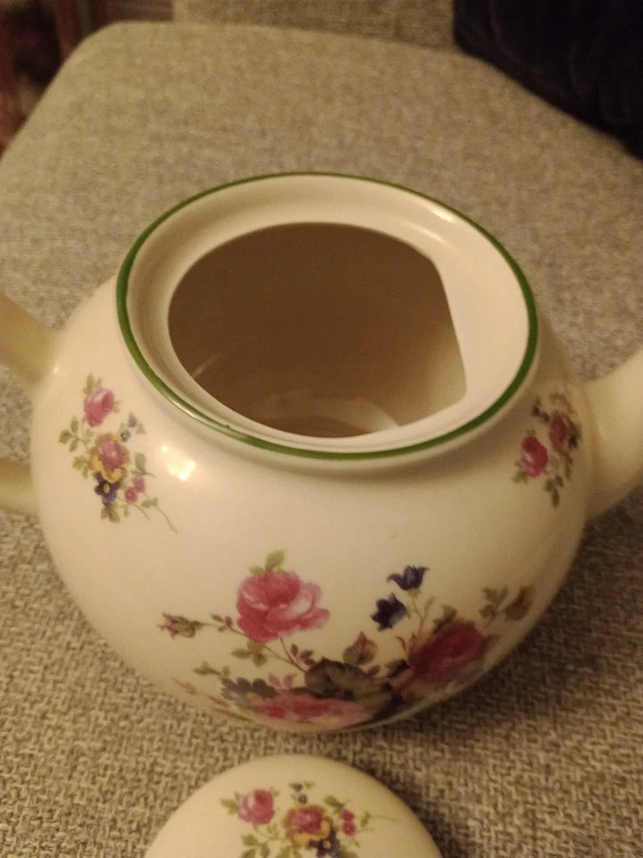 Pristine England Floral Cream Teapot Tea Pot
