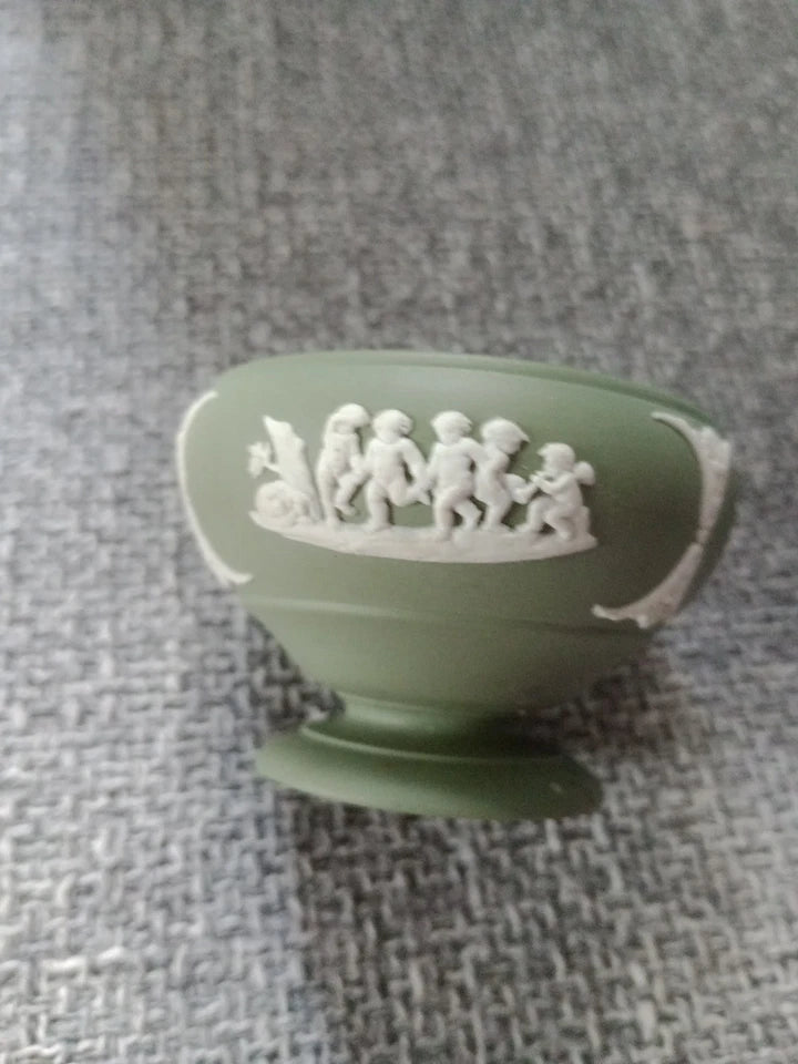 Wedgwood Green Jasperware Salt Cellar Jasper Ware 7cm Diameter Rare Design