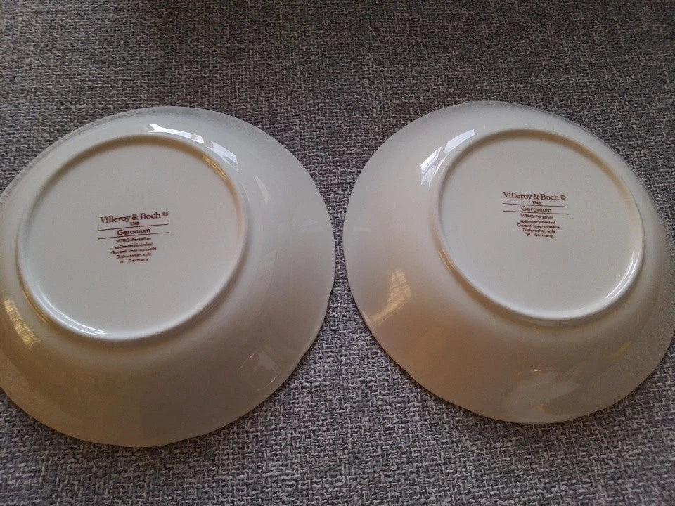Villeroy & Boch Geranium Set Of 2 Dessert Soup Cereal Bowls Dishes 8 Inch - Helsby Vintage