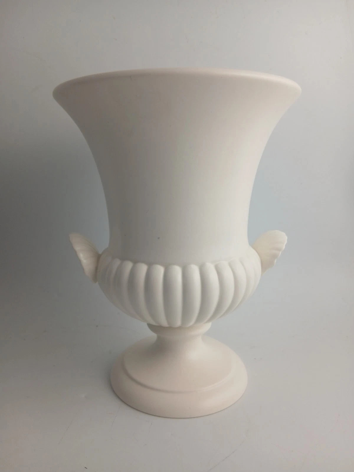 Vintage Wedgwood And Barlaston Etruria Pottery Urn 8cm Tall - Helsby Vintage