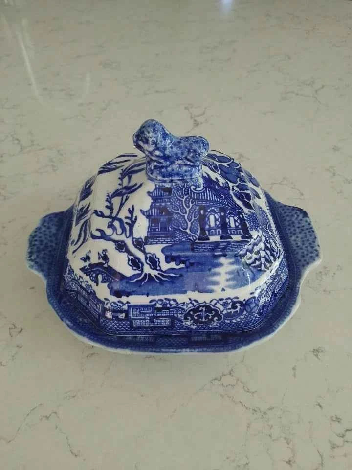 Antique Blue Willow Wedgwood & Co Pagoda Lidded Butter Dish Rare - Helsby Vintage