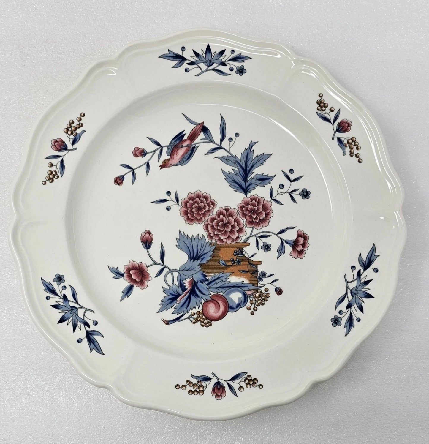 Set of 6 Wedgwood Williamsburg Potpourri Dinner Plates Bone China Elegant - Helsby Vintage
