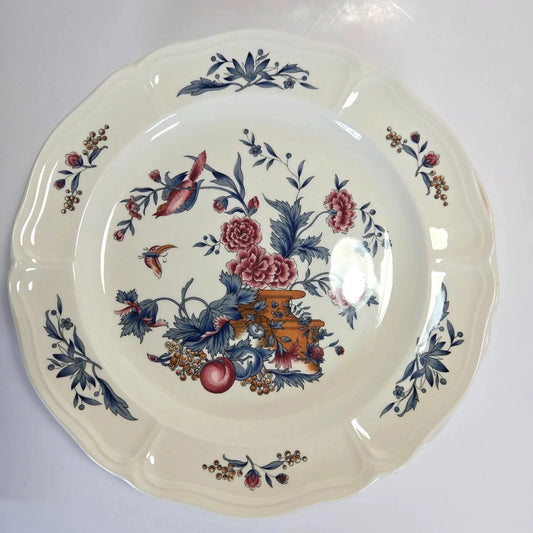Set of 6 Wedgwood Williamsburg Potpourri Dinner Plates Bone China Elegant - Helsby Vintage