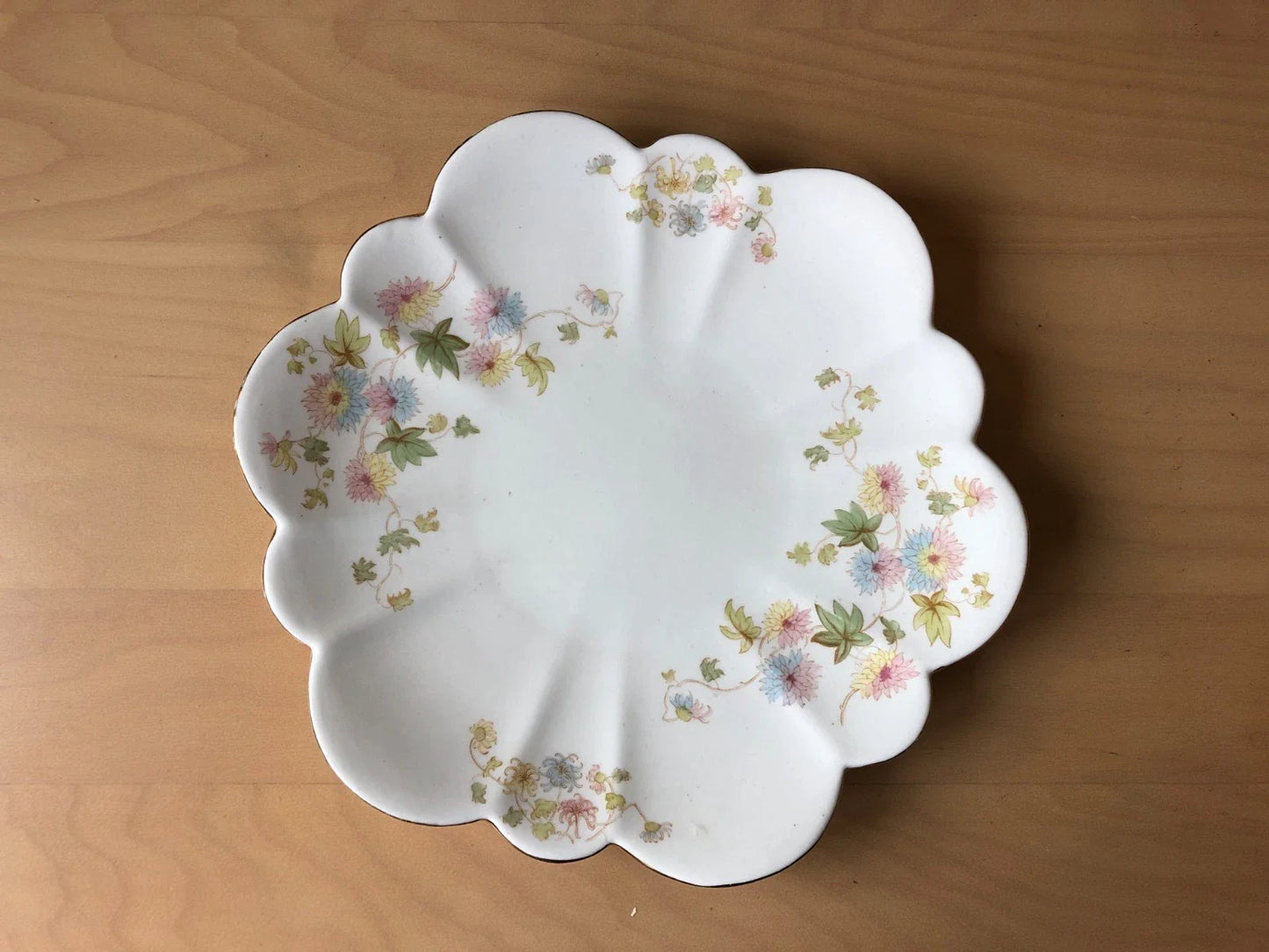 Antique Wileman Foley Pre-Shelley Chrysanthemum Empire Shape 18 Piece Tea Set - Helsby Vintage