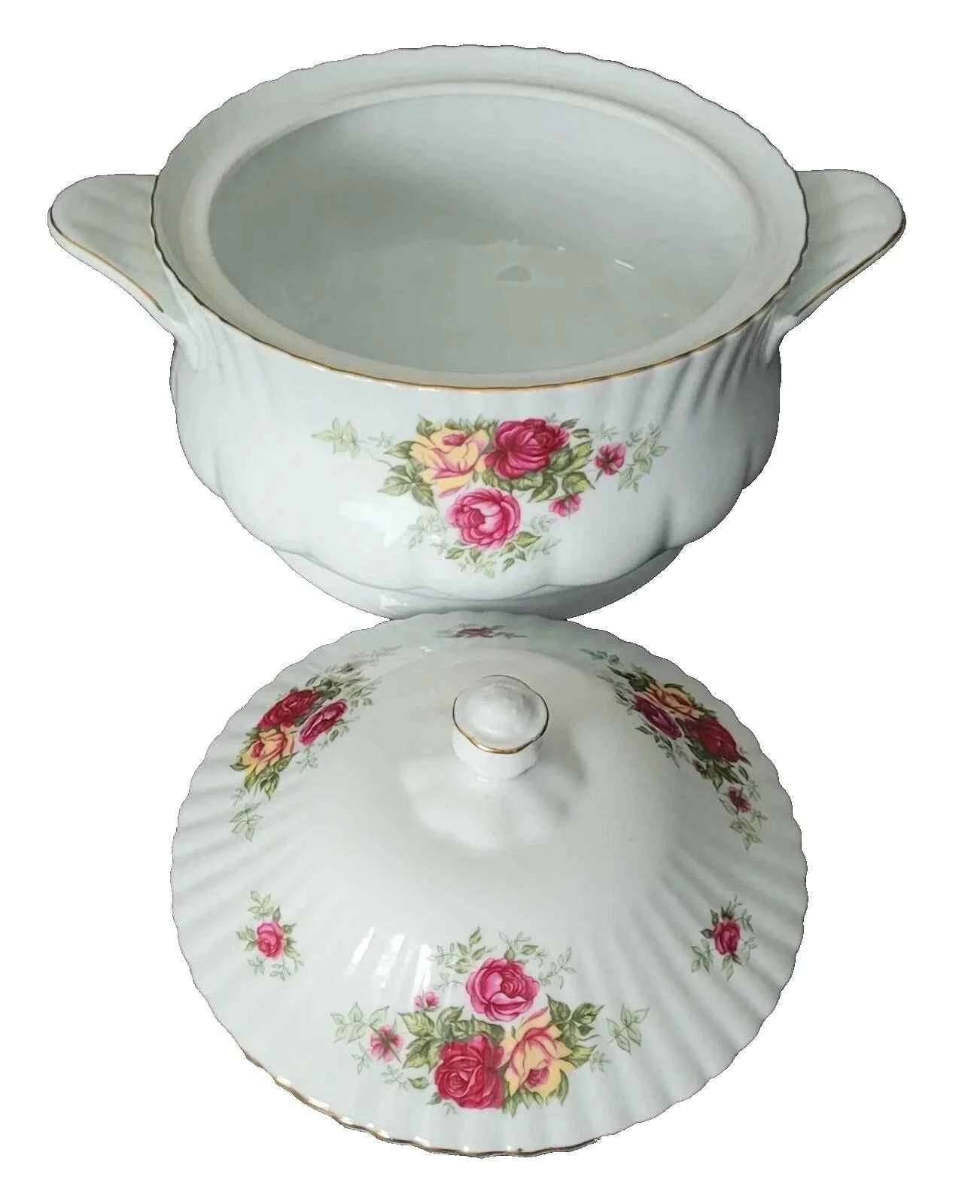 Chodziez Country Roses Lidded Tureen Serving Dish Vintage - Helsby Vintage
