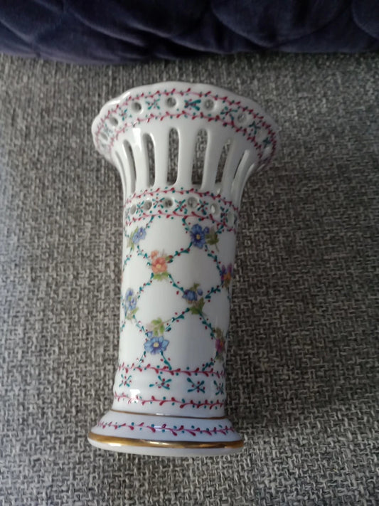 Limoges De La Reine floral porcelain vase with intricate hand-painted flowers and lattice design