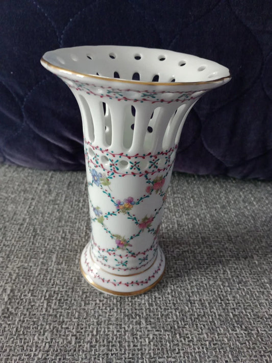 Limoges De La Reine floral porcelain vase with delicate hand-painted flowers and lattice design