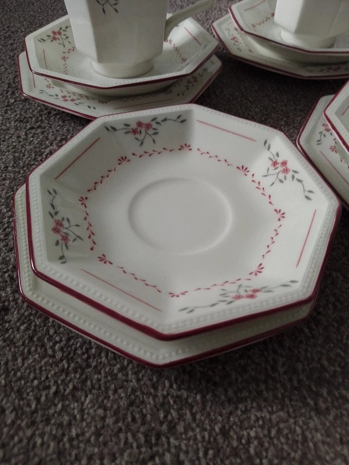 Johnson Brothers Madison Set Of 4 Trios 4 Cups, 4 Saucers, 4 Side Plates - Helsby Vintage