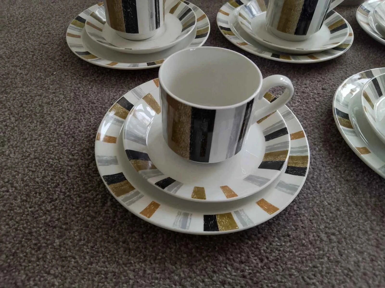Midwinter Queensbury Coffee Set Stripe 17 Pieces Black Brown Stripe - Helsby Vintage