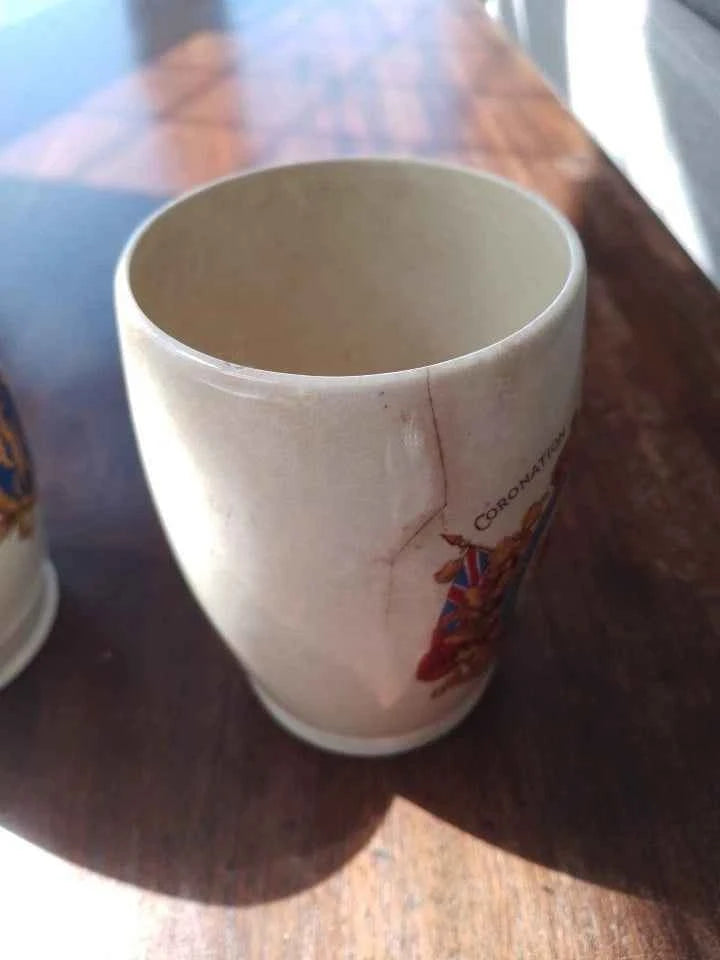 King George VI And Queen Elizabeth Coronation 1937 2 Beakers And 5 Mugs Cups - Helsby Vintage