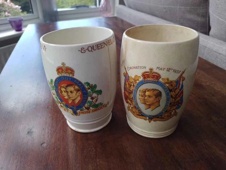 King George VI And Queen Elizabeth Coronation 1937 2 Beakers And 5 Mugs Cups - Helsby Vintage