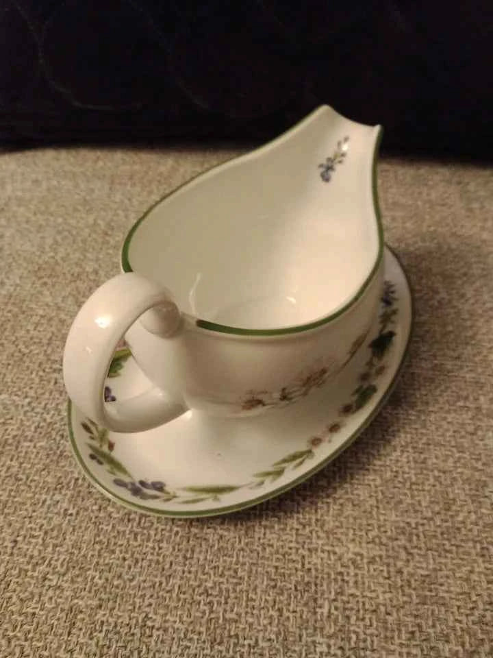 Royal Worcester Herbs, Gravy Boat Jug And Stand - Helsby Vintage