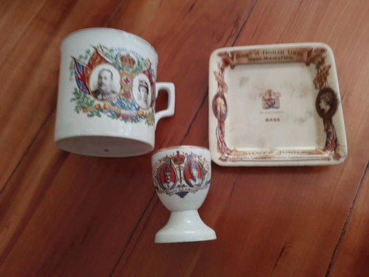 KING GEORGE V & QUEEN MARY 1935 SIlver Jubilee  Cup,  Dish and 1 Rare Egg Cup