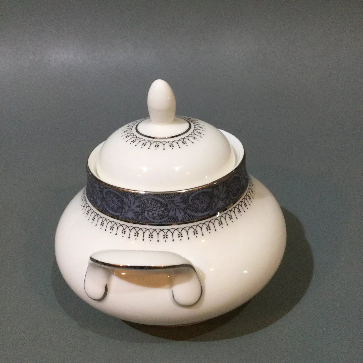 Royal Doulton Sherbrooke Covered Sugar Bowl H5009