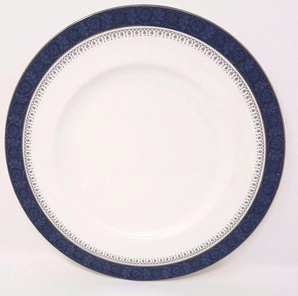 10 x Royal Doulton Sherbrooke 10.5 Inch Dinner Plates