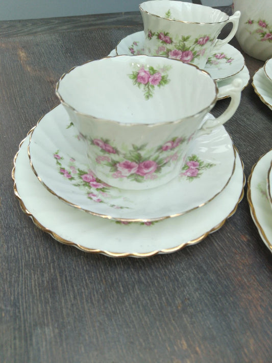 Antique Teaset Pink Roses White For 6 Very Pretty Vintage