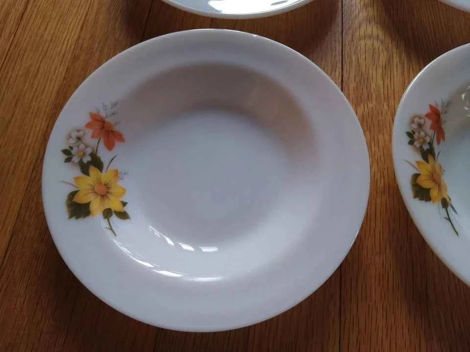 Vintage Set Of 6 Retro 1970s JAJ Pyrex Autumn Glory Round Soup/Pasta Bowls 8.5"
