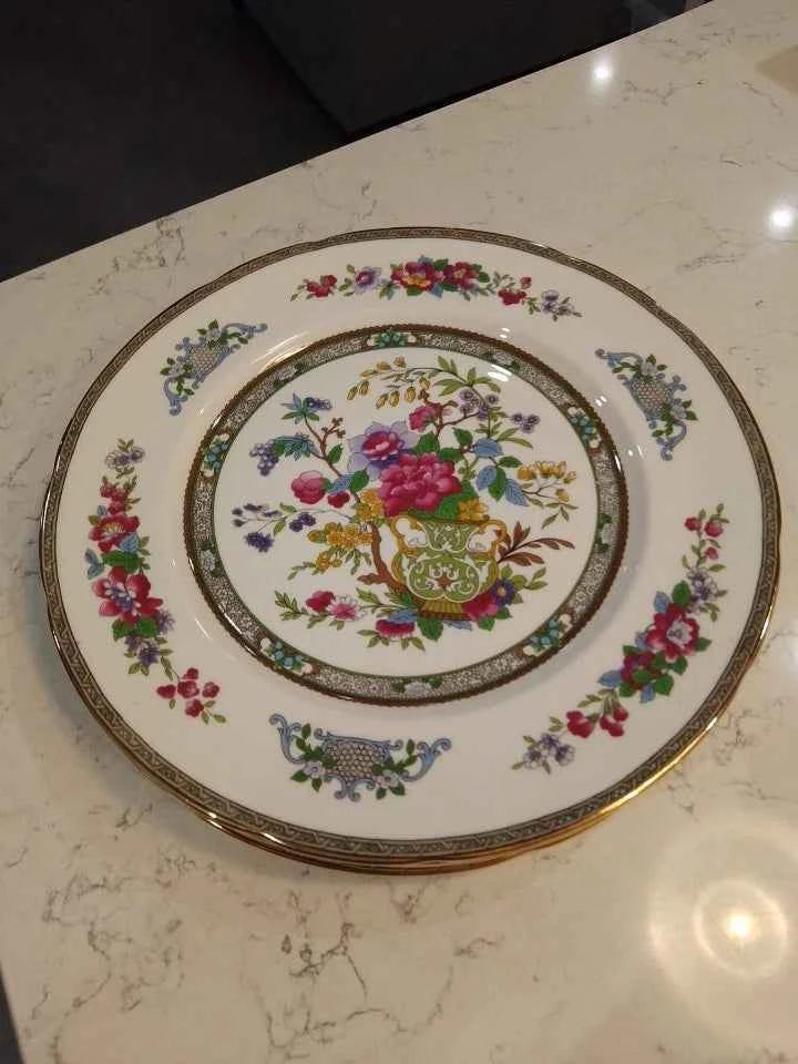 4 x Paragon - Tree Of Kashmir - Dinner Plates 27cm Appear New And Unused