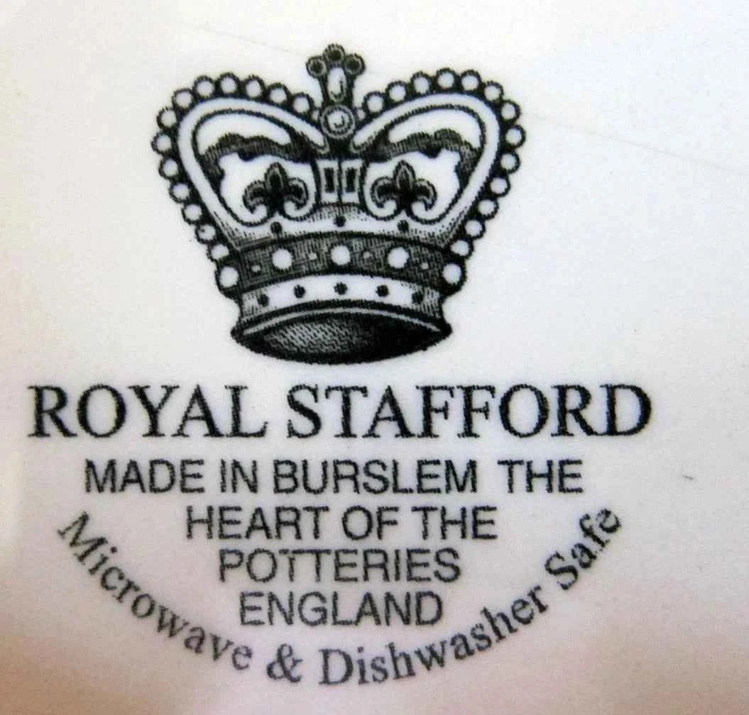 4 x NEW Royal Stafford Halloween Wedding His & Hers Skull Salad Pasta Bowls