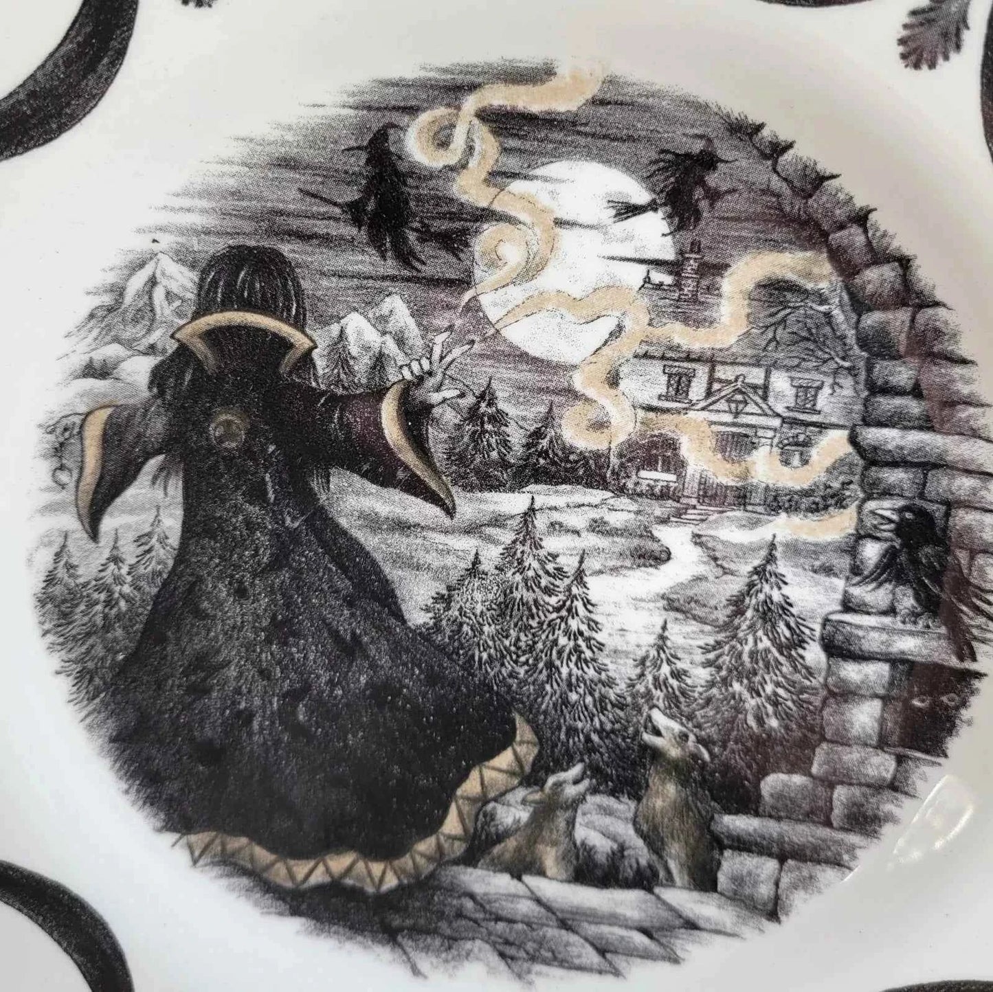 4 x NEW Royal Stafford Halloween Salad Side Plates Guardian Sorcerer