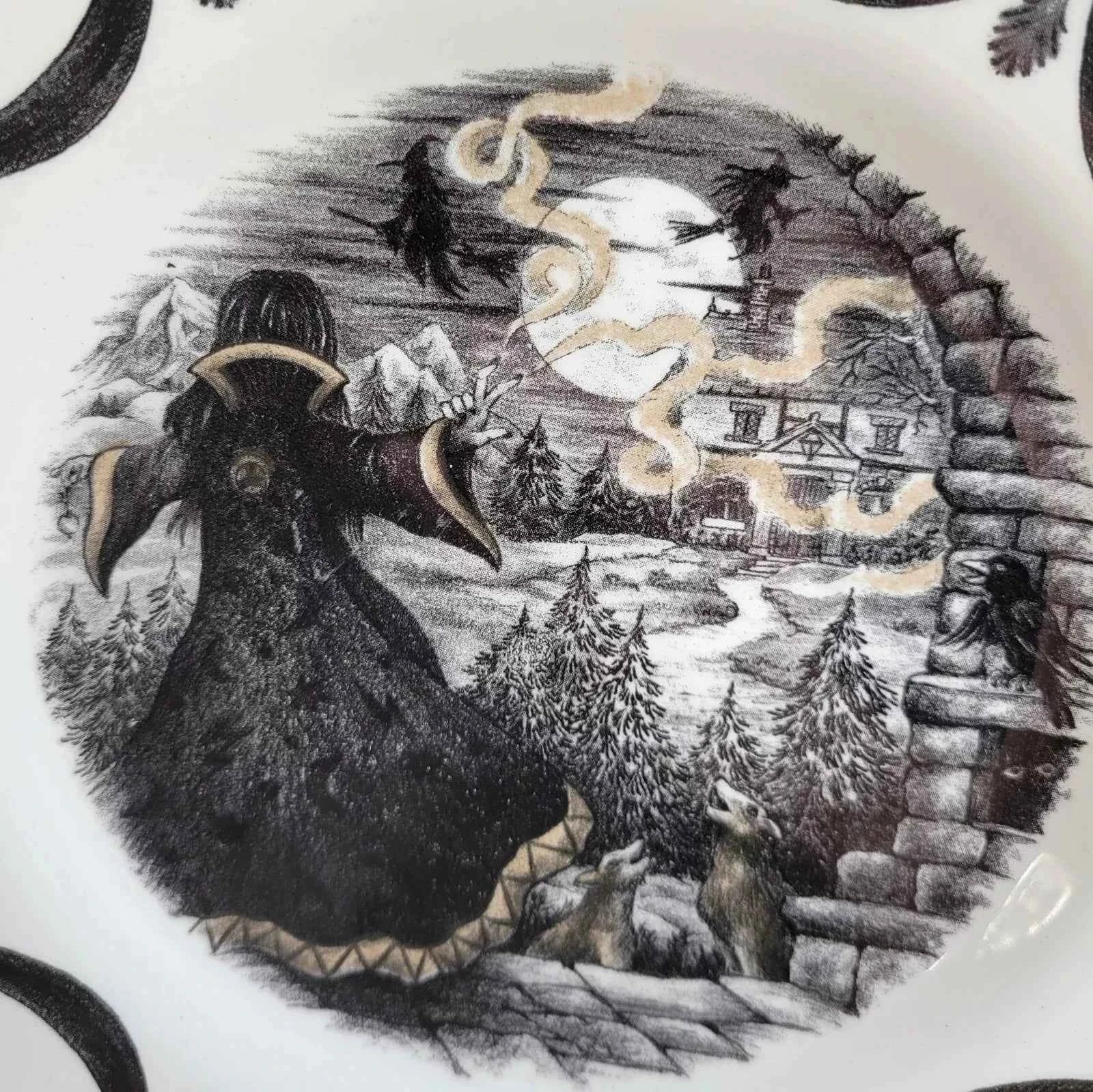 4 x NEW Royal Stafford Halloween Salad Side Plates Guardian Sorcerer