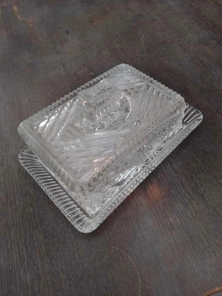 Vintage Crystal Glass Butter Or Cheese Dish With Lid Excellent Condition Large