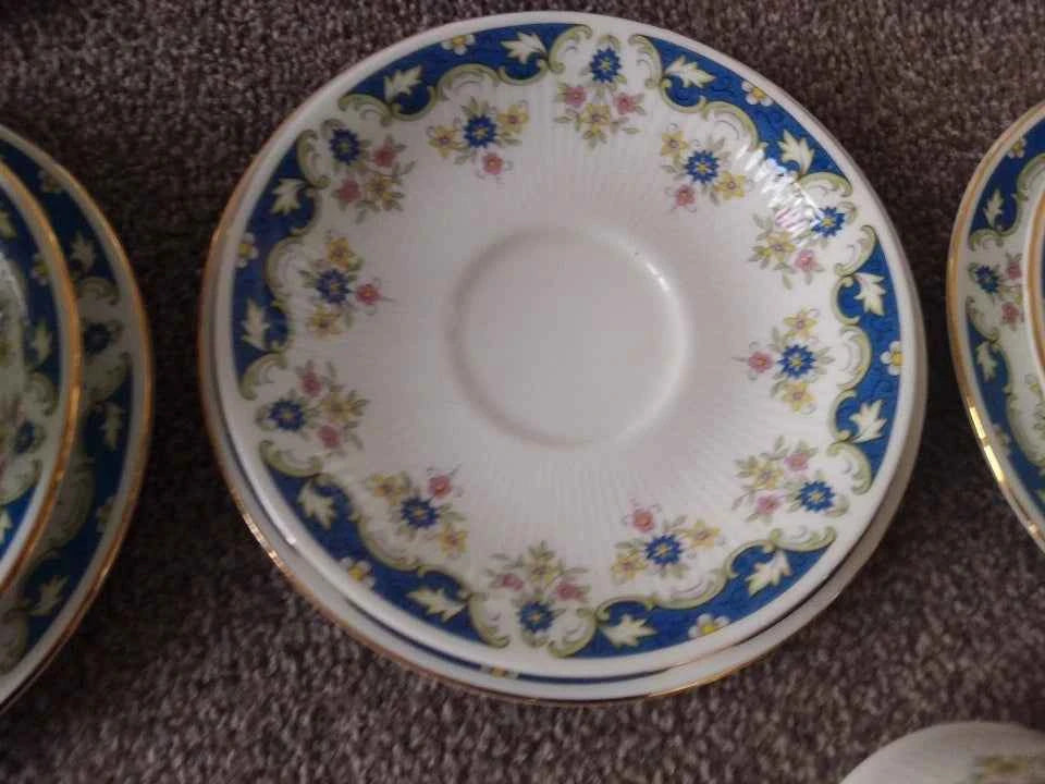 Paragon Coniston Tea Set 6 Trios, Milk Jug , Sugar Bowl , Cake Plate