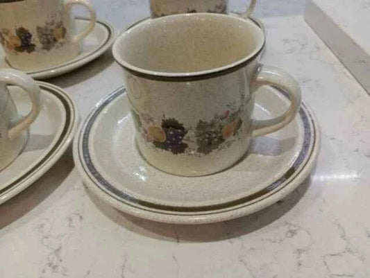 6 x Royal Doulton Harvest Garland Tea Cup & Saucer Lambethware Good condition