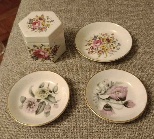 Royal Worcester Hexagonal Pot With Lid Floral Plus 3 Pin Dishes