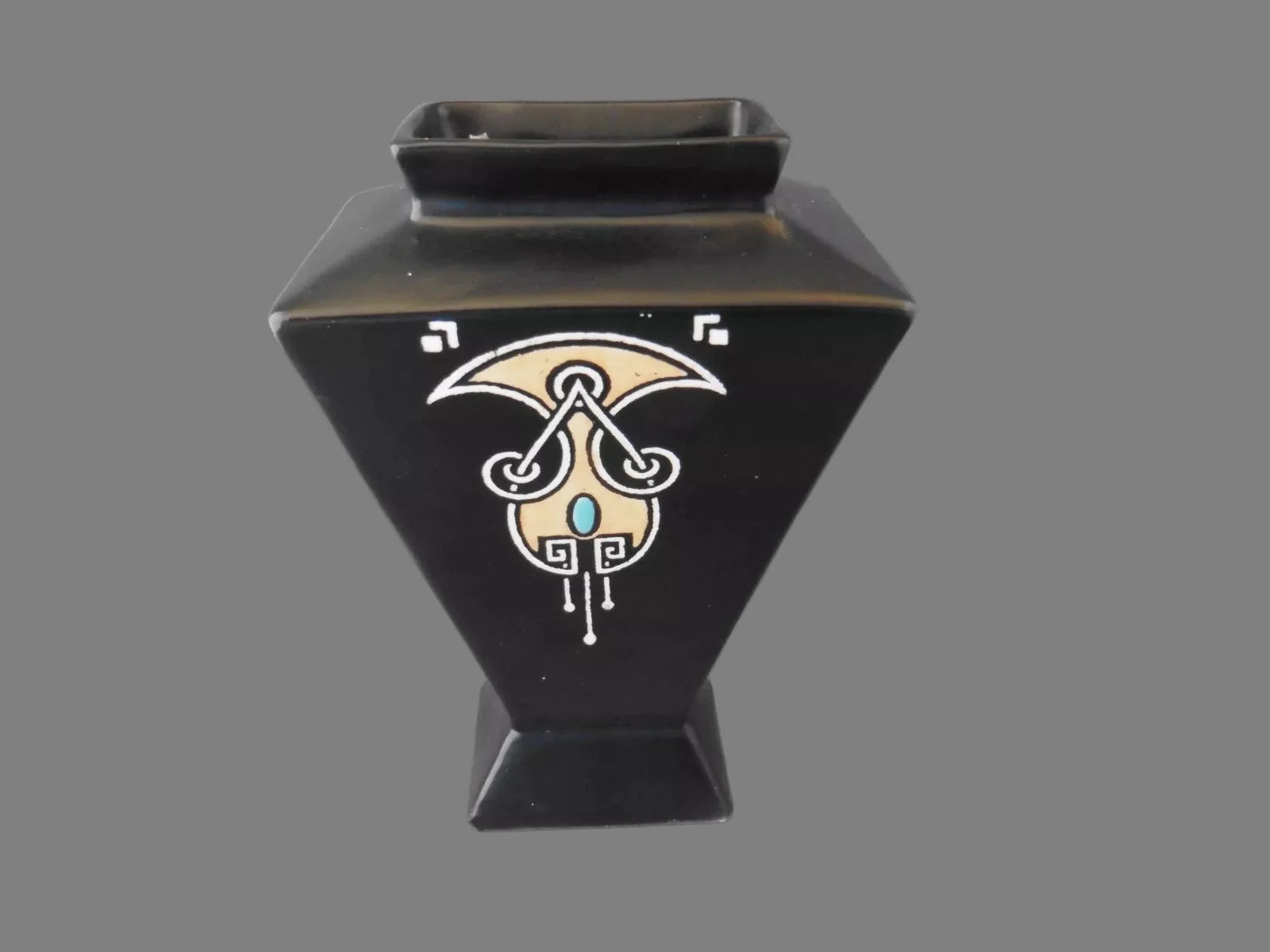 Vintage Shelley Black Celtic Bud Vase Rare Collectable - Helsby Vintage