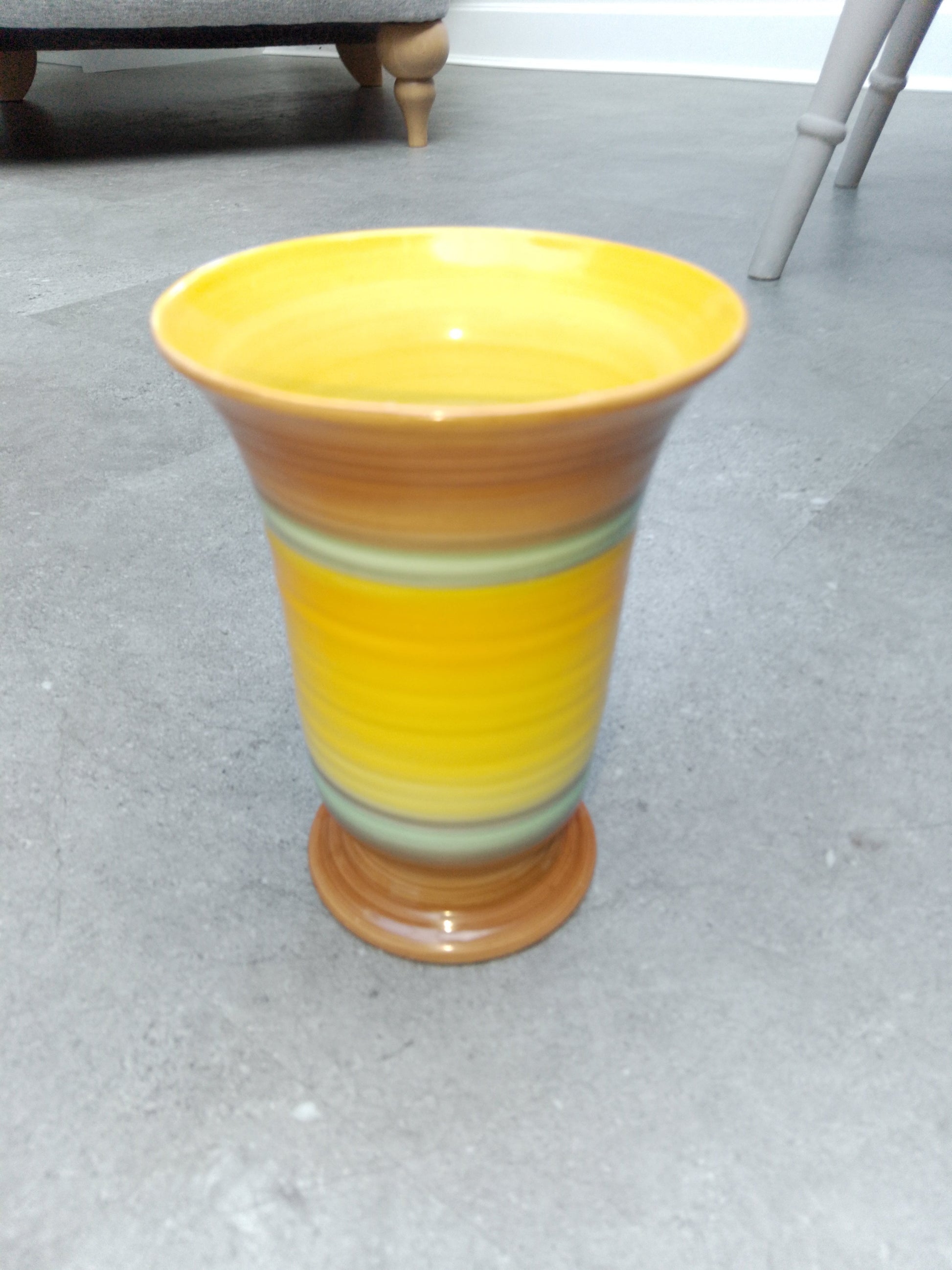 Shelley Harmony Yellow Brown Vintage 7" Vase - Helsby Vintage