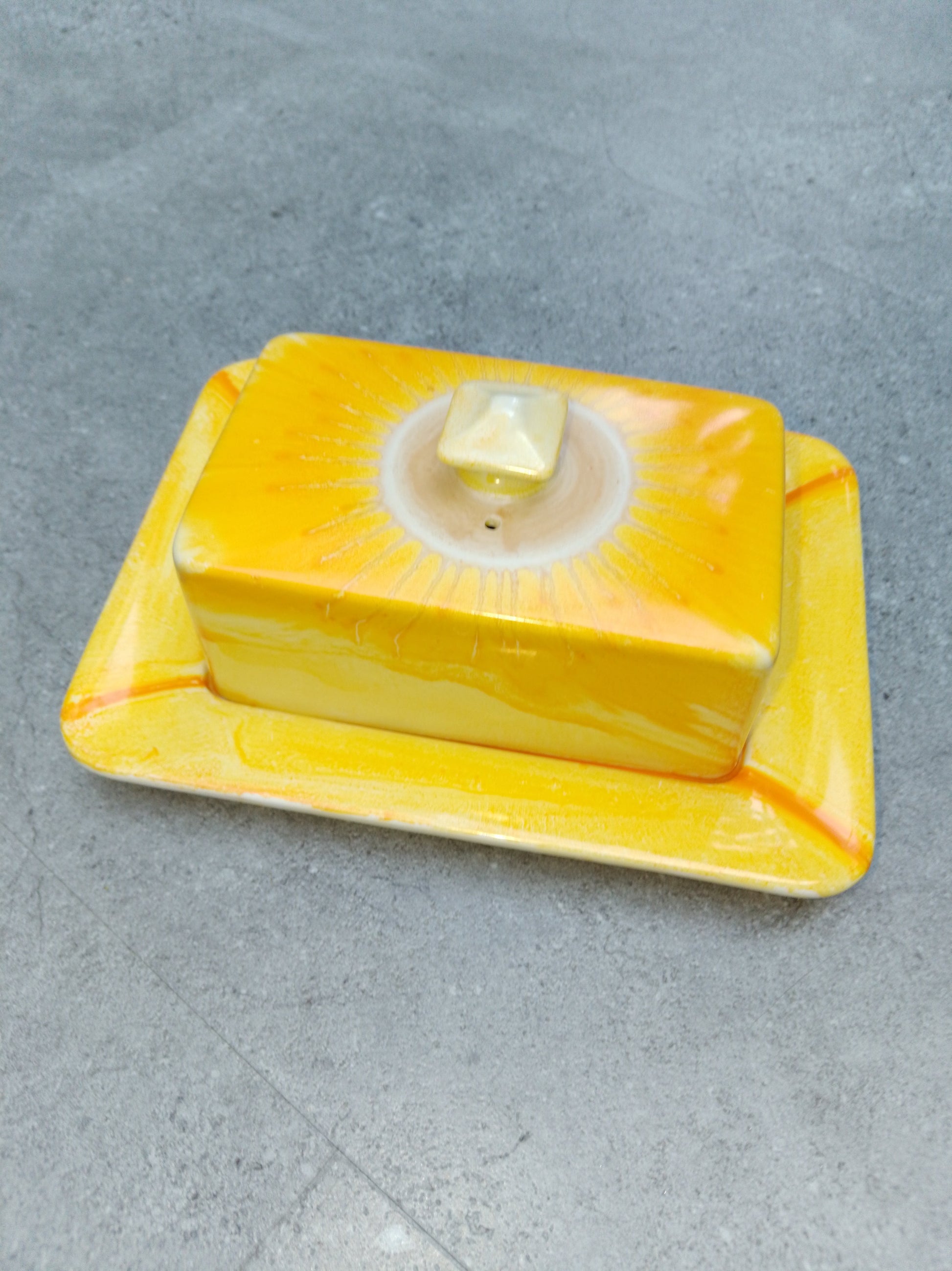 Shelley Yellow Sunburst Butter Dish Vintage Collectable - Helsby Vintage