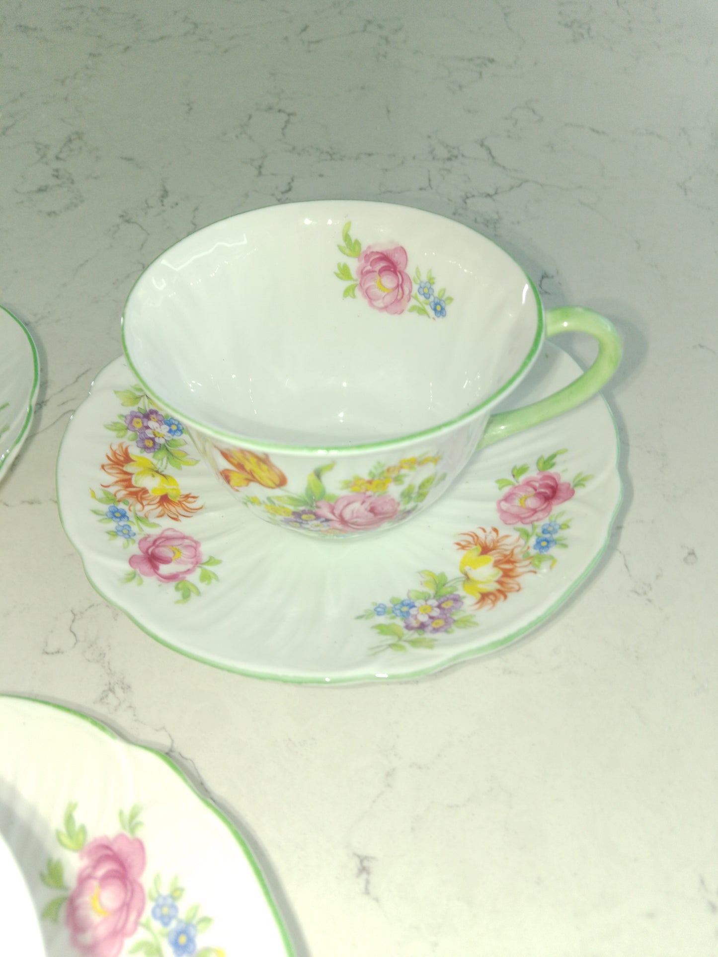 Shelley Vintage Set Of Three Teacups And Saucers - Helsby Vintage
