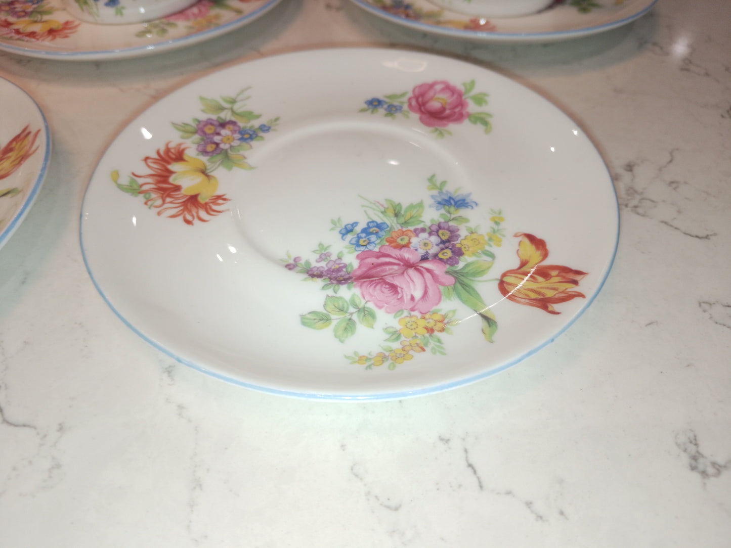 Shelley Set of 5 Espresso Cups and Saucers in Mocha Tulip Pattern - Helsby Vintage