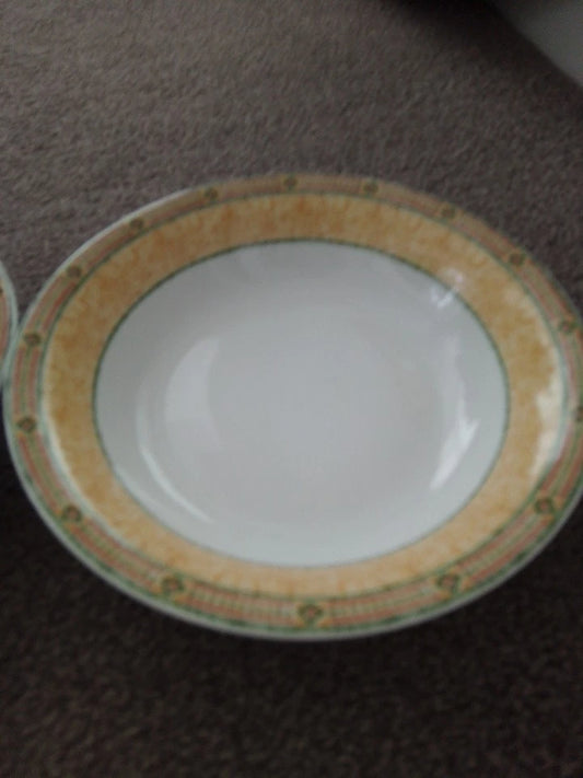 Wedgwood Home Florence Pasta Bowl Size 8.5" - Helsby Vintage